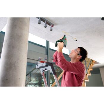 Аккумуляторный перфоратор Bosch Uneo 060398400C 060398400C